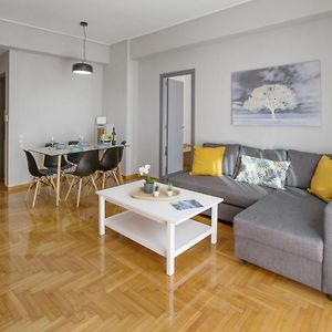 Appartement à 3 Chambres à Coucher