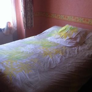 Appartement à 2 Chambres à Coucher