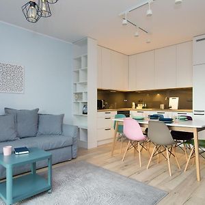 Appartement à 2 Chambres à Coucher