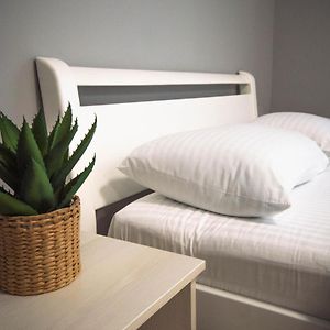 Lesi 3 Studio Apartment