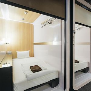 Cabine Juste Pour Femmes