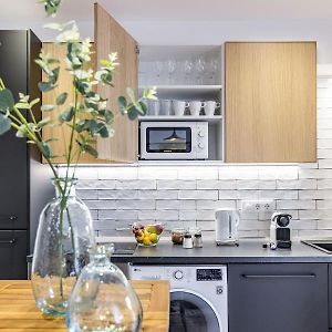 Appartement à 3 Chambres à Coucher