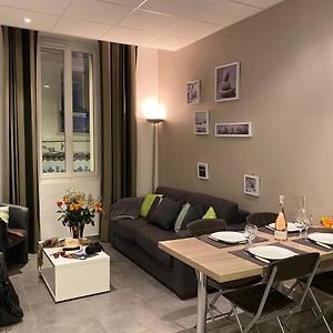 Appartement à 2 Chambres à Coucher