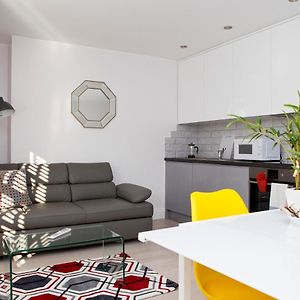 Appartement à 1 Chambre à Coucher au Premier Étage