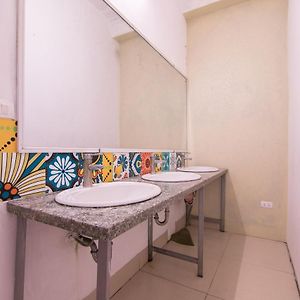 Dormitory Room Mixed