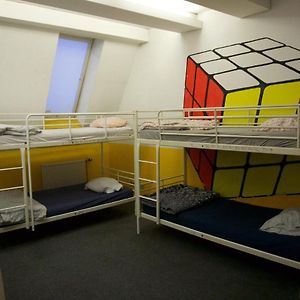 Dormitory Room Mixed