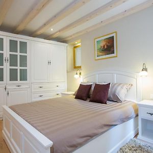 Studio de Luxe