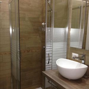 Private Bathroom King Room