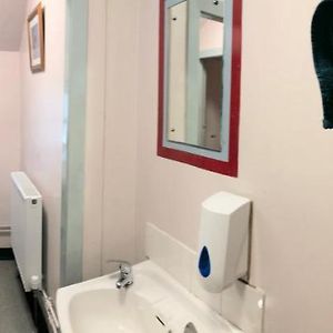 Dormitory Room Mixed