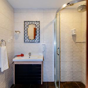 Chambre Standarde Simple