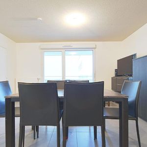 Beautiful Bright Apt With Terrace