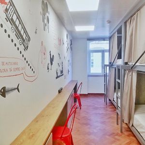 Dormitory Room Mixed