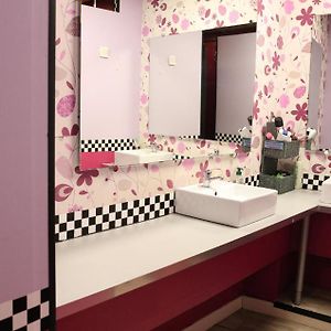Chambre Juste Pour Femmes Dortoir