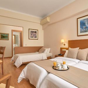 Chambre Standarde Quadruple