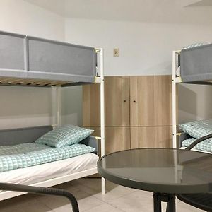 Dormitory Room Mixed