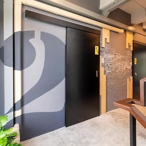 Dormitory Room Mixed