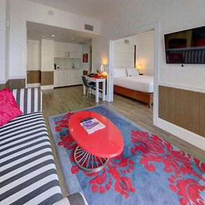 Chambre Exécutive Lit King-Size