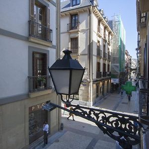 Bare By Oldtown Ss Apartments
