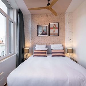 Appartement à 2 Chambres à Coucher