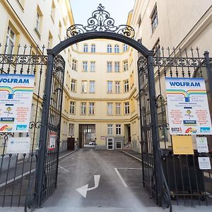 Margareten Long Stay Apartments