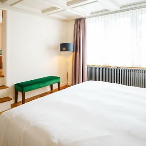 Appartement à 3 Chambres à Coucher