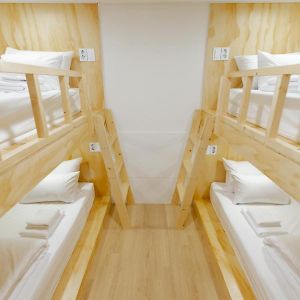 Chambre Juste Pour Hommes Dortoir