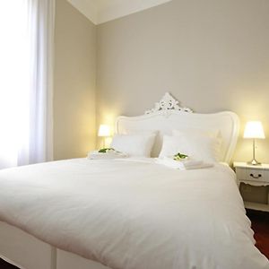 Appartement à 2 Chambres à Coucher