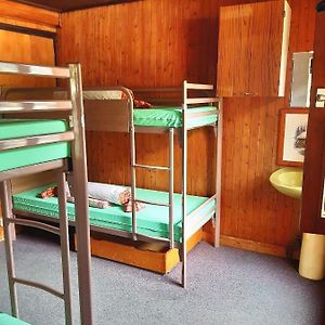 Dormitory Room Mixed