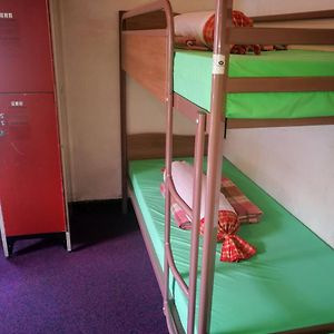 Dormitory Room Mixed