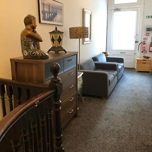 Renfrew Rooms At City Centre