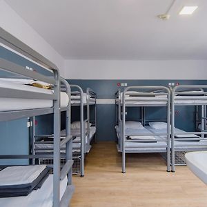 Dormitory Room Mixed