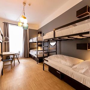 Dormitory Room Mixed