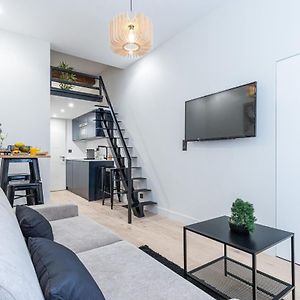 Studio Duplex