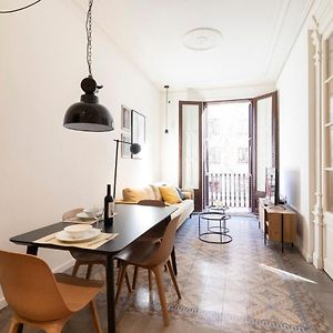 Appartement à 3 Chambres à Coucher