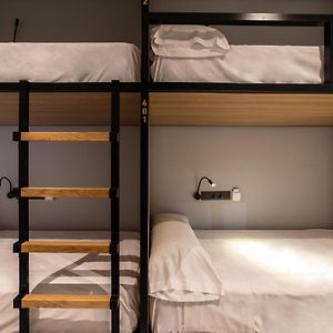 Dormitory Room Mixed