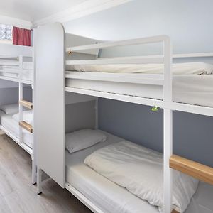 Chambre Juste Pour Femmes