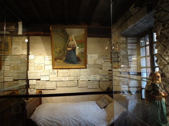 Maison paternelle de Sainte-Bernadette