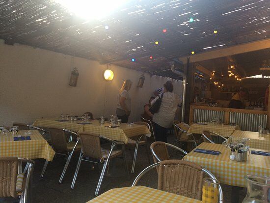 Les Platanes Chez Puce