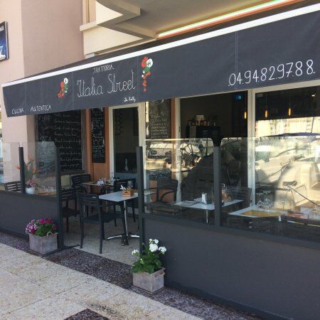 Italia Street