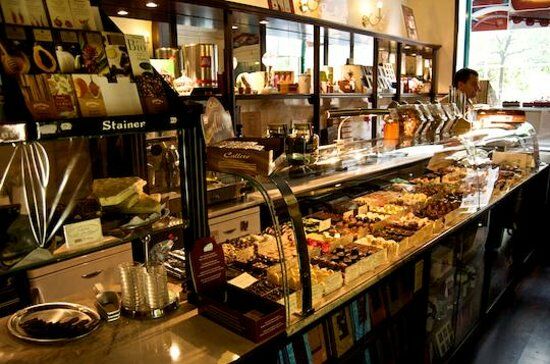 Cadeau Chocolate Shop