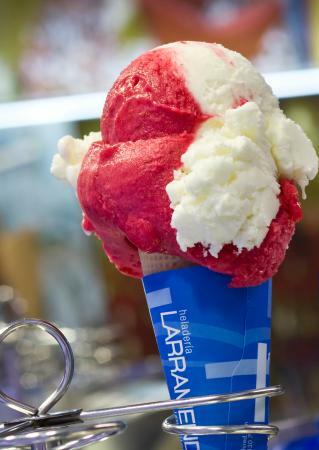 Heladeria Larramendi Izozkitegia