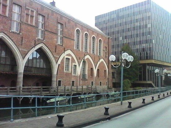 Anciennes Cellules du Parlement de Flandre