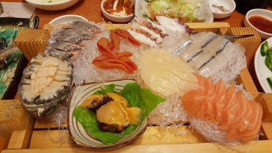 Baekryeongdo Sashimi House