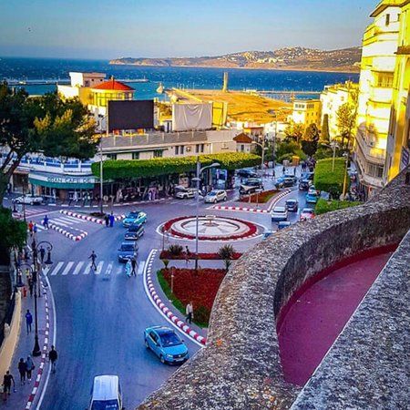 Café Place de France