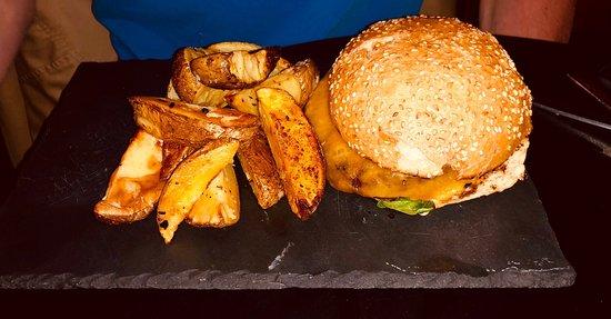 L'entrée des Artistes