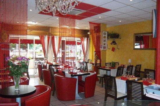 le carre rouge