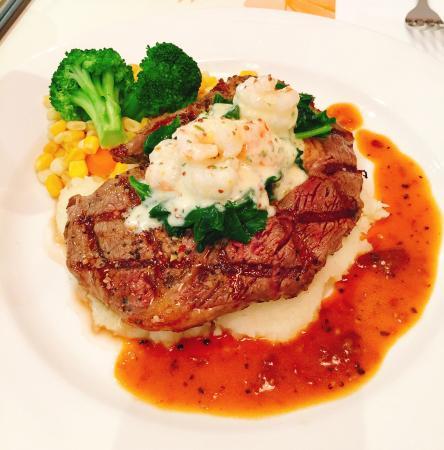 Mandarin Hong Kong Cafe