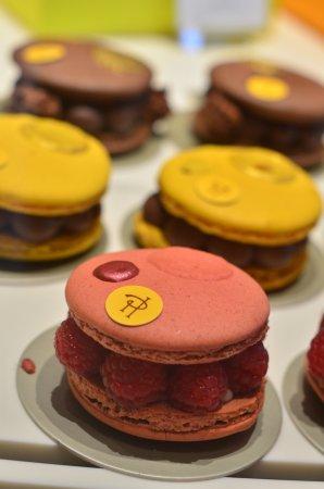 Pierre Hermé Marais