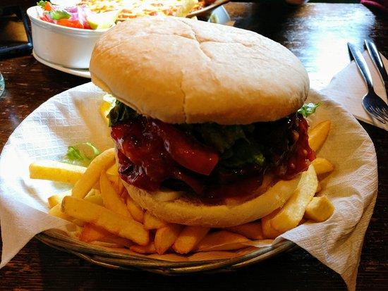 The Garden at The Gardener's Arms