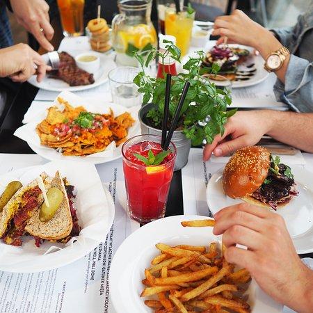 Bydlo i Poidlo Meat-ing Place